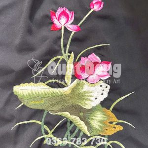 TRANH THÊU TAY LƯU NIỆM HOA SEN QĐ 02